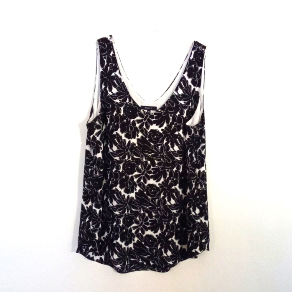 RW&CO Women's Black and White Floral Sleeveless Tank Blouse Medium
